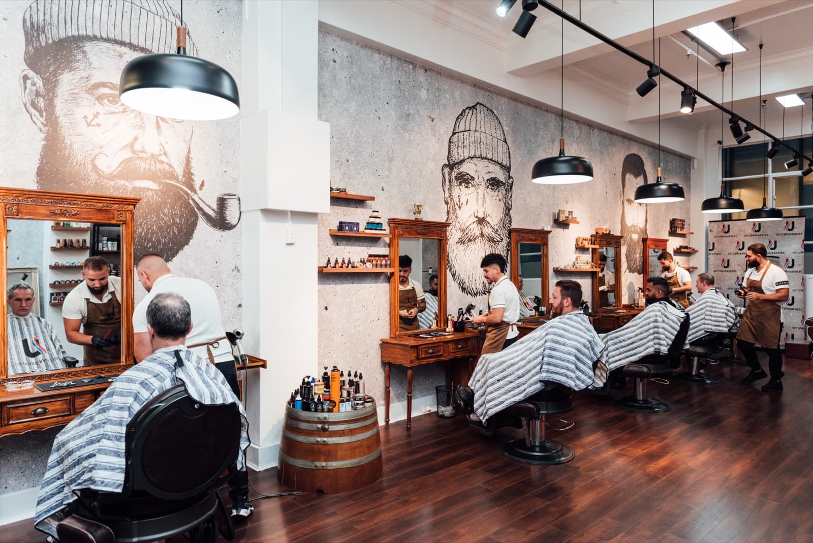 Sydney Barbershop Services at UPTOWN Barbers